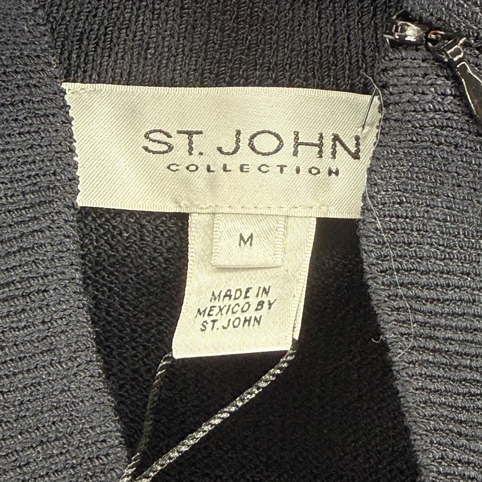 NWT ST JOHN COLLECTION Black Santana Knit Wool Rayon Blend top blouse Size M - Image 5