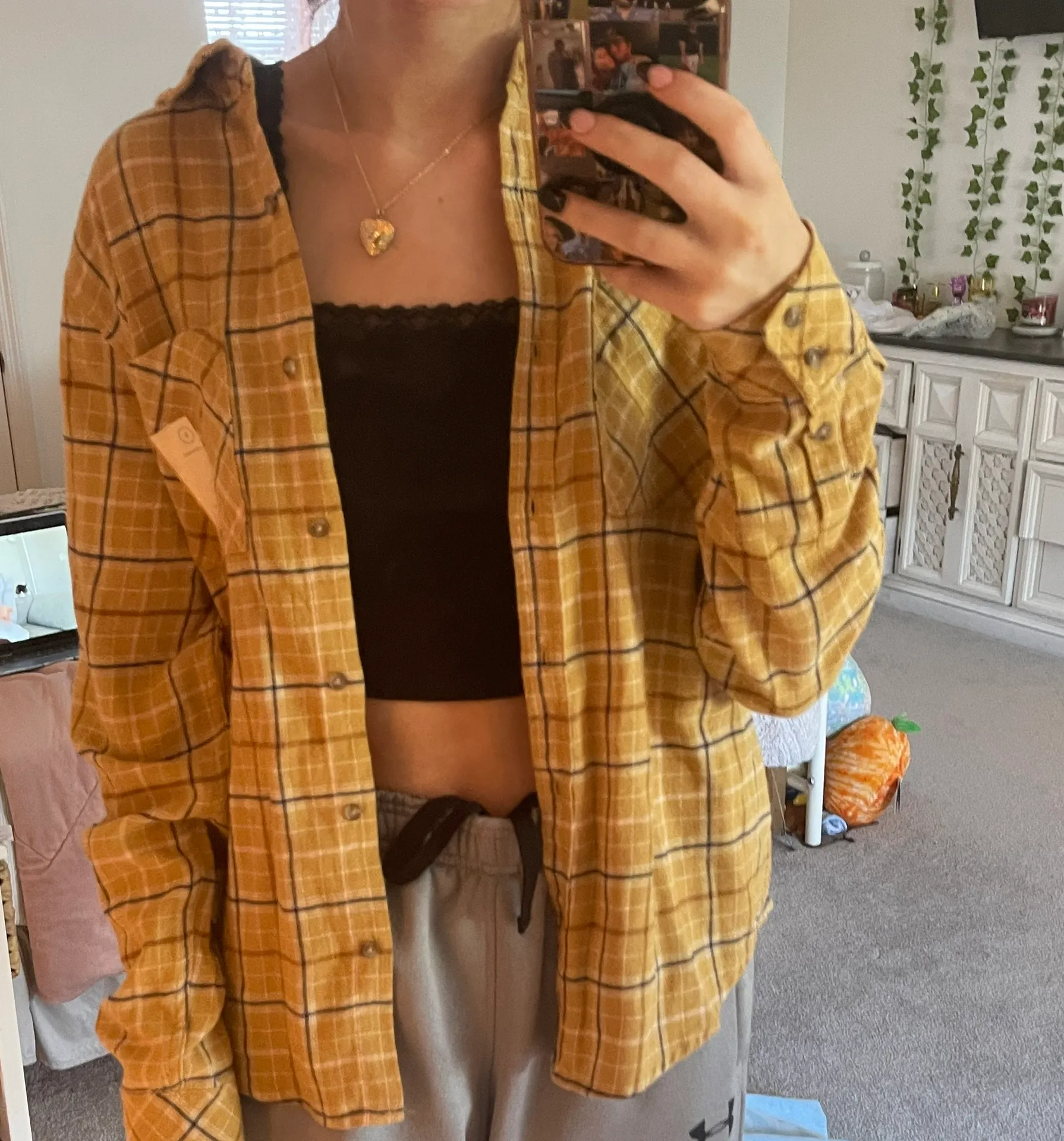 Universal Threads flannel - Image 2