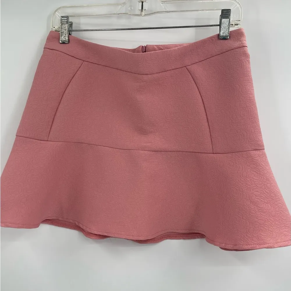 Zara Light Pink Peach High Waist Mini Short Cotton Textured Skirt Size Medium - Image 4