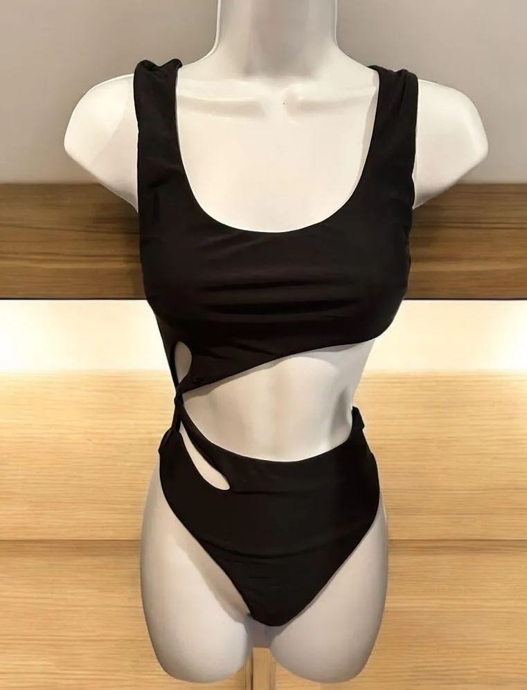 REVOLVE- TULAROSA ANJA ONE PIECE SWIMSUIT SEXY CUT OUT SIZE SMALL - Image 6