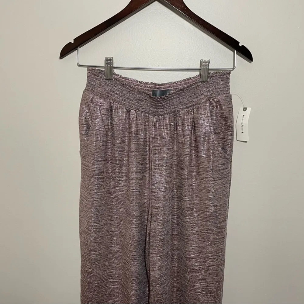 NWT Anthropologie Rose Pink Metallic Jogger - Image 3