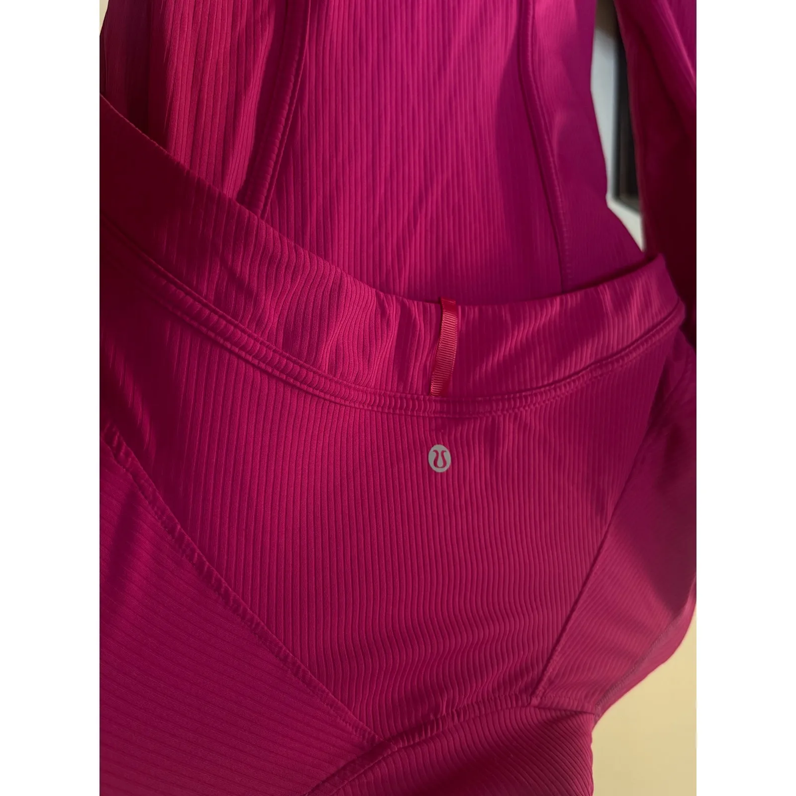 Lululemon Define Jacket Rasberry Ribbed Lightweight 6/8 Barbiecore Athletic Pink Size M - Image 5
