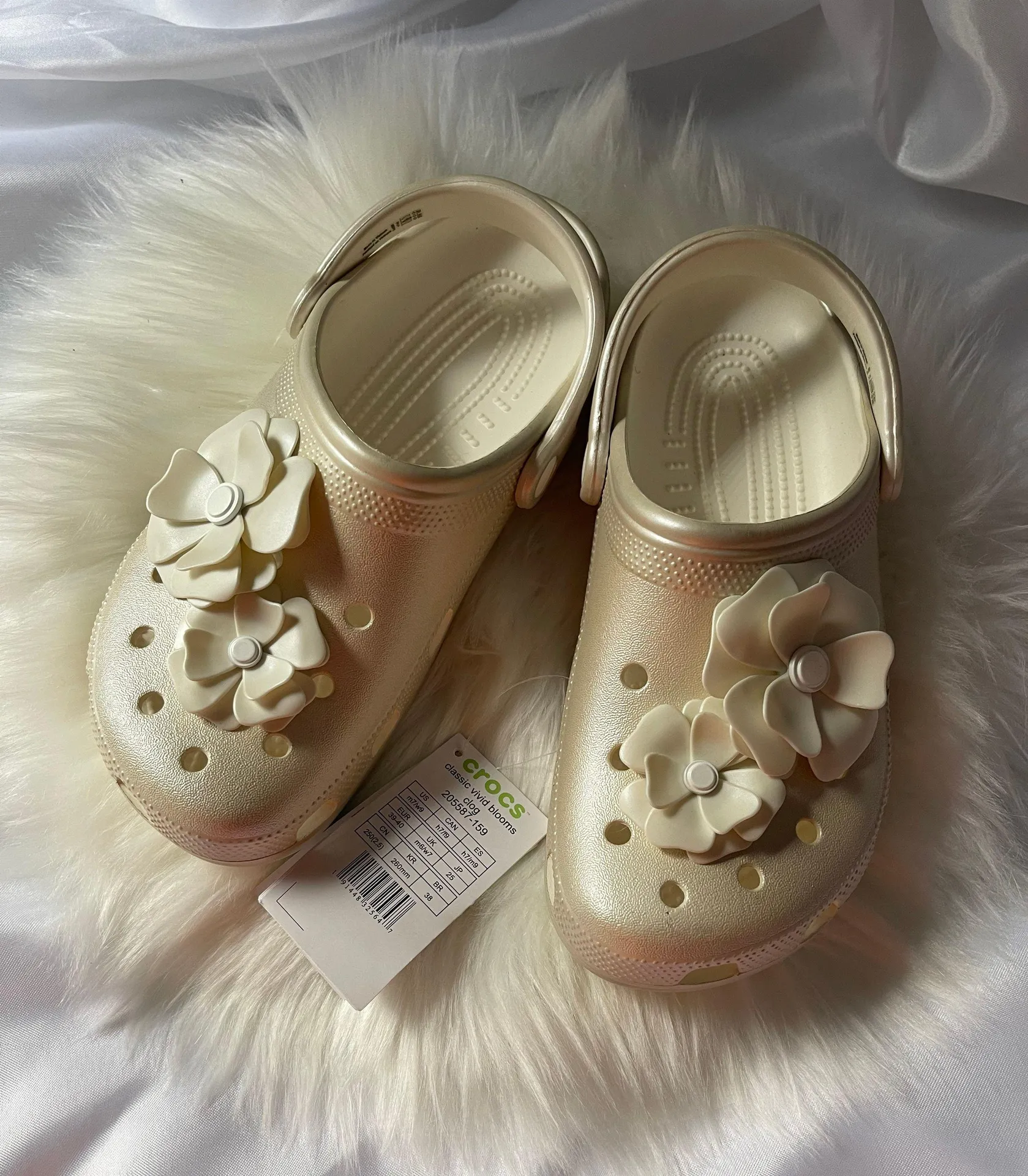 Crocs Statement Collection - Image 3