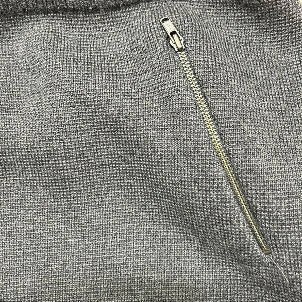 Loft Gray/Black Merino Wool Blend Mini Sweater
Skirt(Size Small) - Image 5