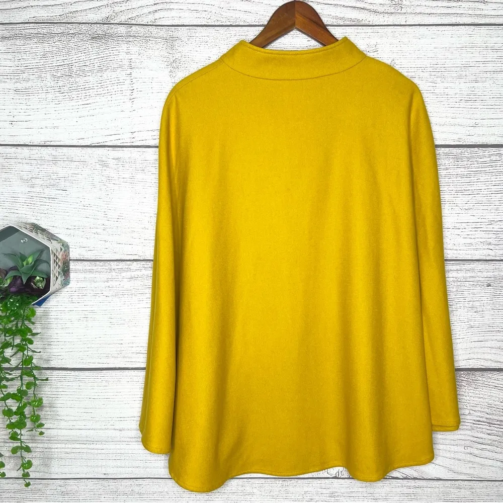 Vintage Harve Benard Mustard Yellow Sweater Cape Poncho Shawl Size Small - Image 5
