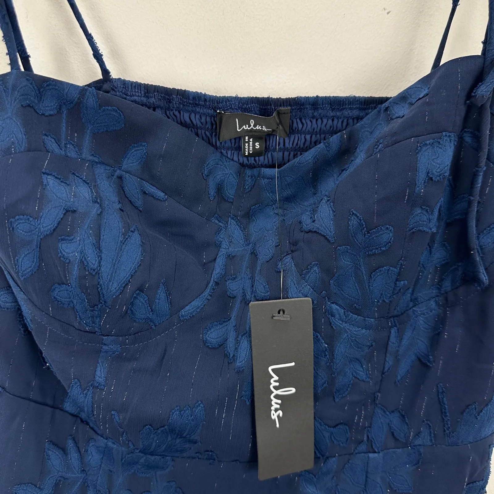 Lulus Loveliest Looks Navy Blue Floral Jacquard Tie-Strap Midi Dress Small NWT - Image 7