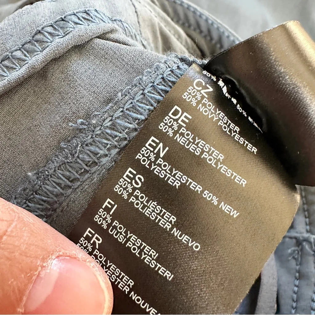 Kuhl Freeflex Roll-Up Pants Mid Rise Outdoor UPF 50+ Lightweight in Rainstorm 10 - Image 11