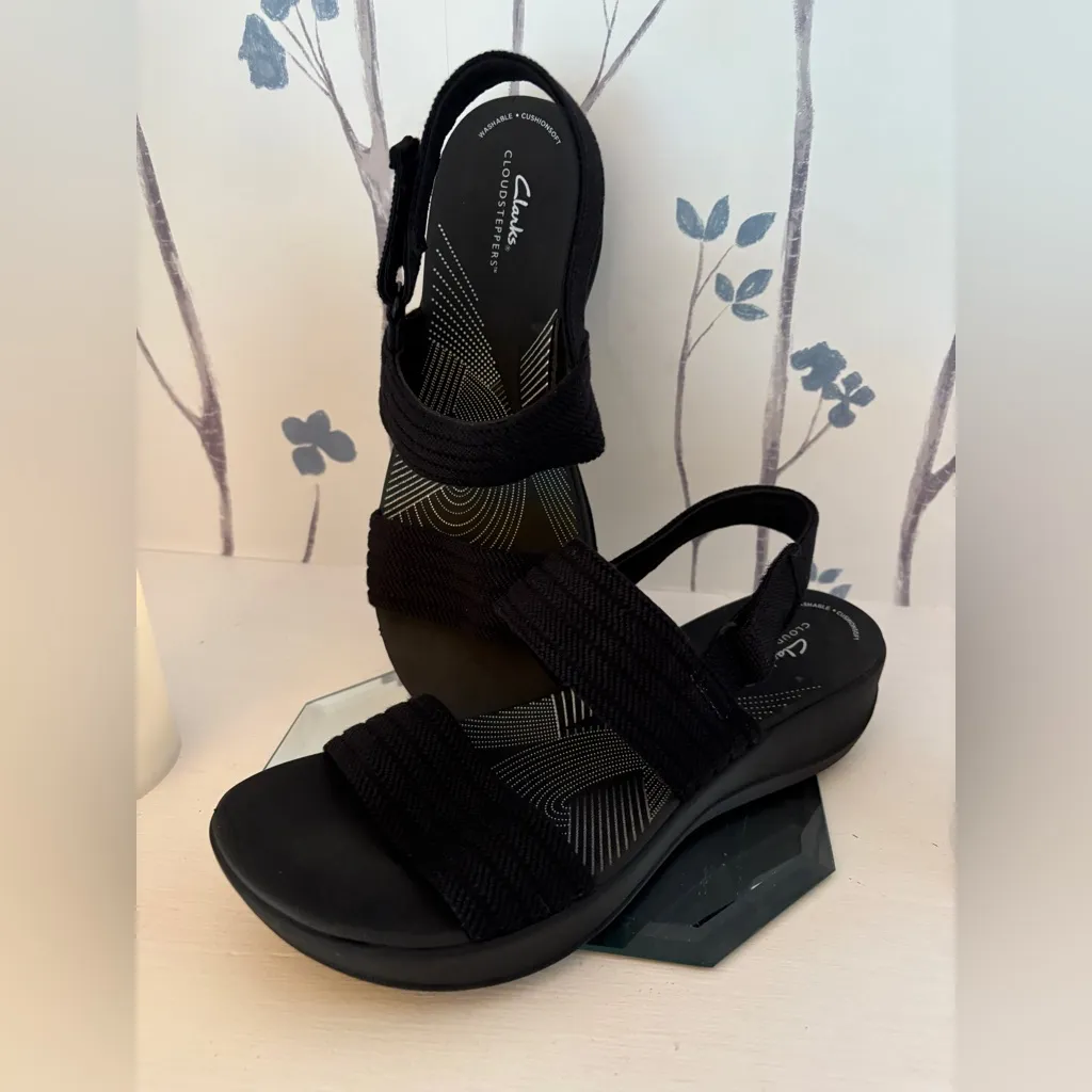 Clarks CloudSteppers Arla Stroll Slip - Image 7