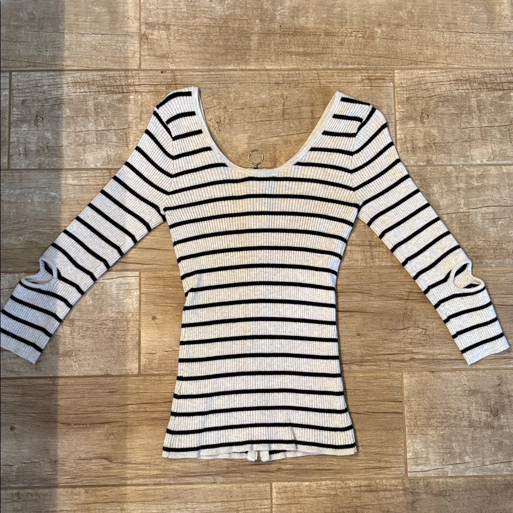 Guess Striped Ribbed Zip-Up Sweater Top - Image 3