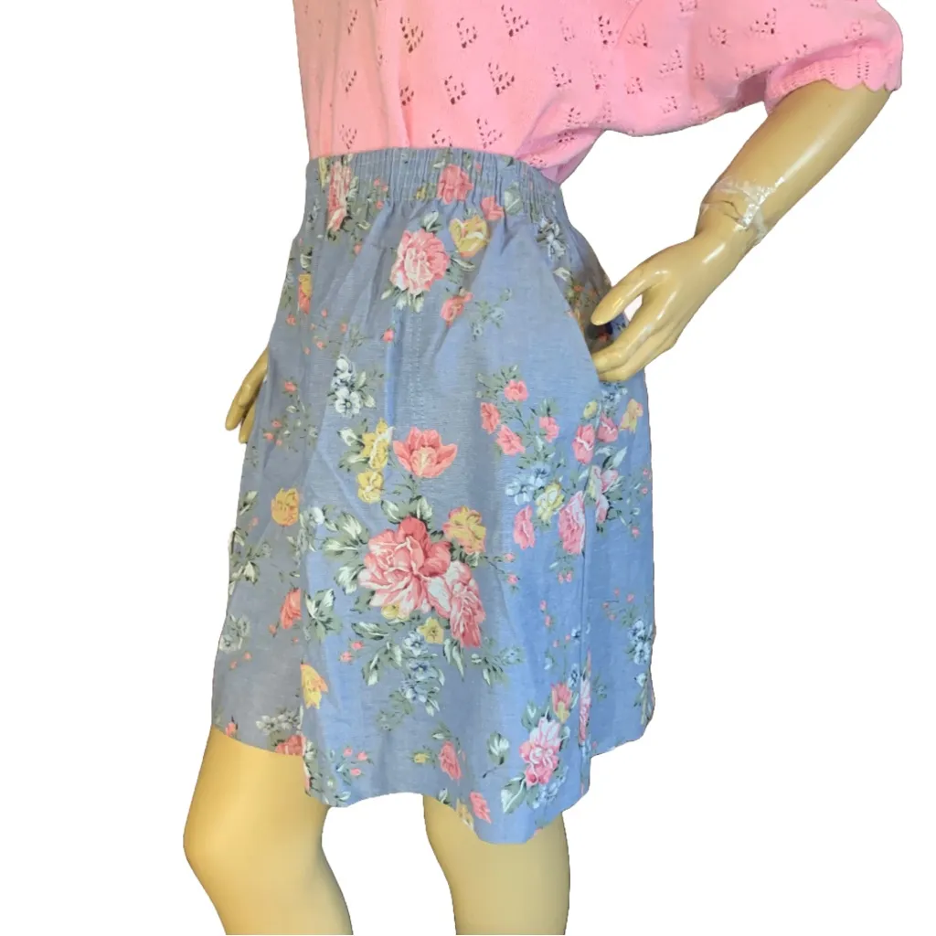 VINTAGE 1990'S ALFRED DUNNER BLUE W/PINK FLORAL PRINT COTTON SHORTS (20) - Image 4