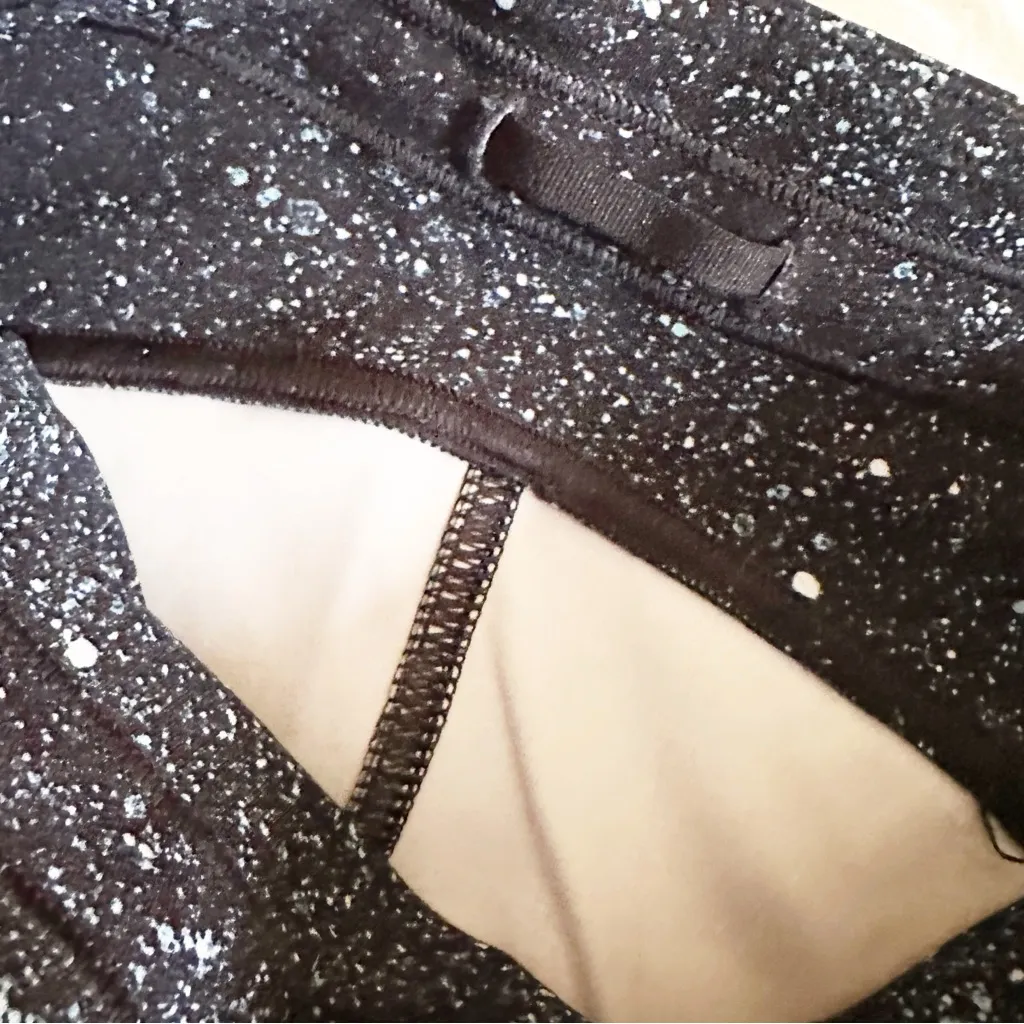 Lululemon Lead The‎ Pack Galaxy Leggings Sz 4 - Image 10