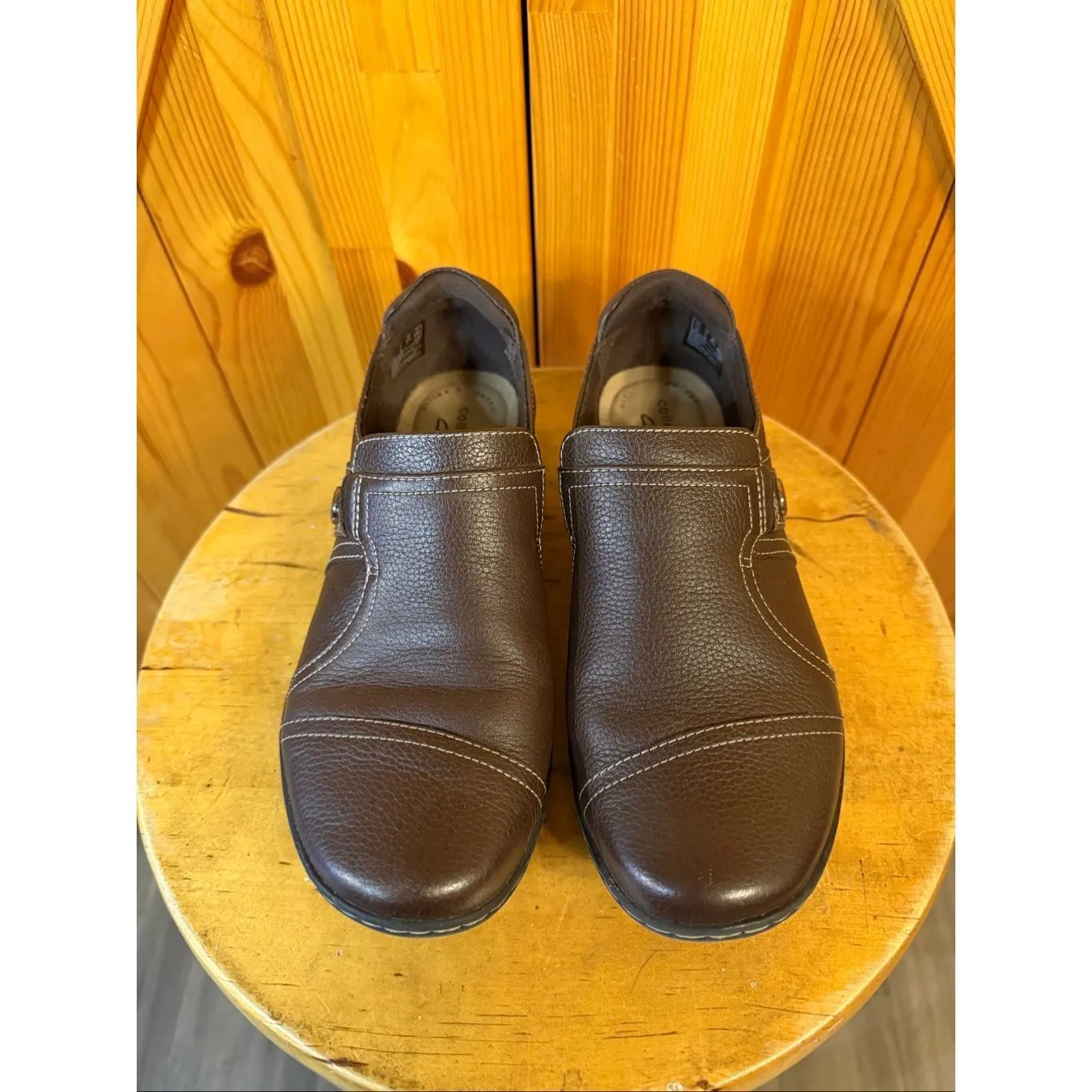 Clarks Shoes Womens 7M Cora Poppy Loafers Slip On Brown Leather Casual - Image 2