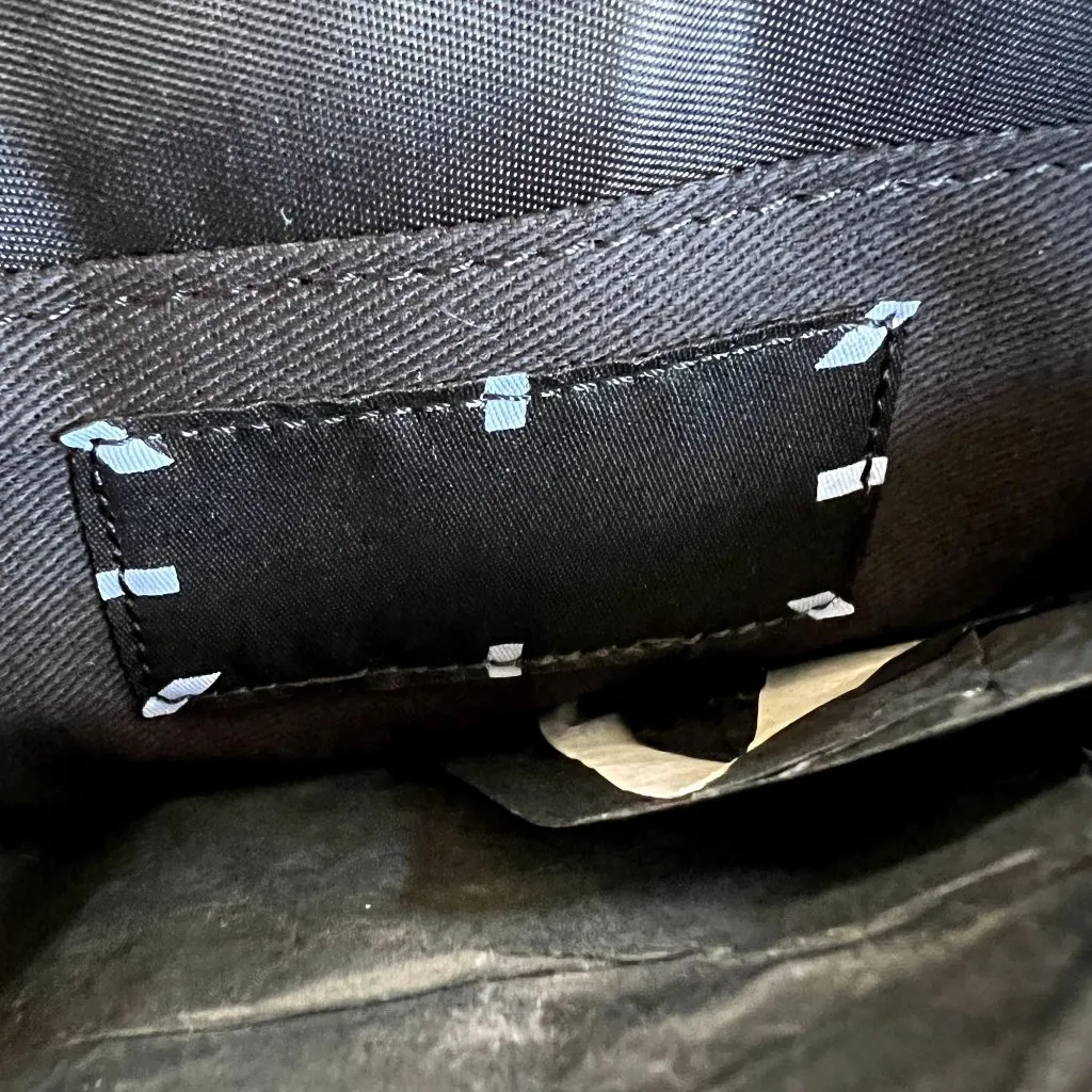 MCQ Black Puffer Buckle Shoulder Bag Quilted Adjustable Strap‎ NWT - Image 5