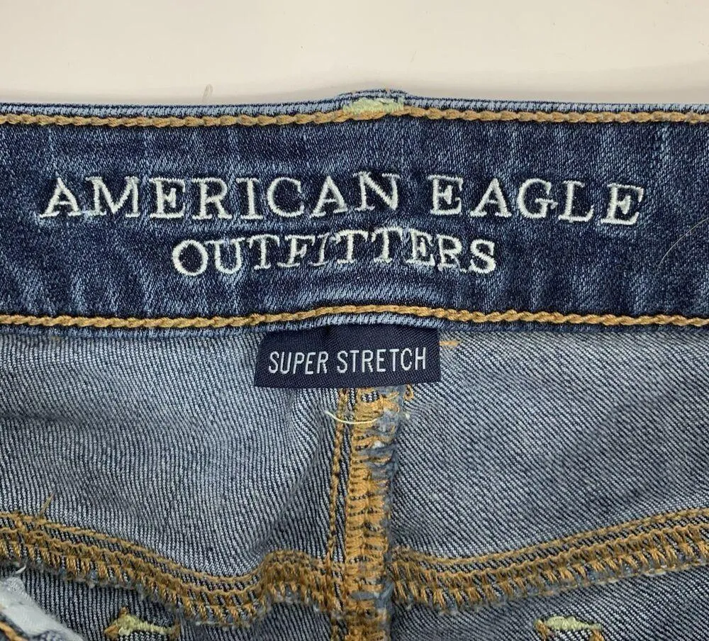 American Eagle Size 4 Shorts Shortie AEO Low Rise Denim Cuffed Stretch Women's - Image 2