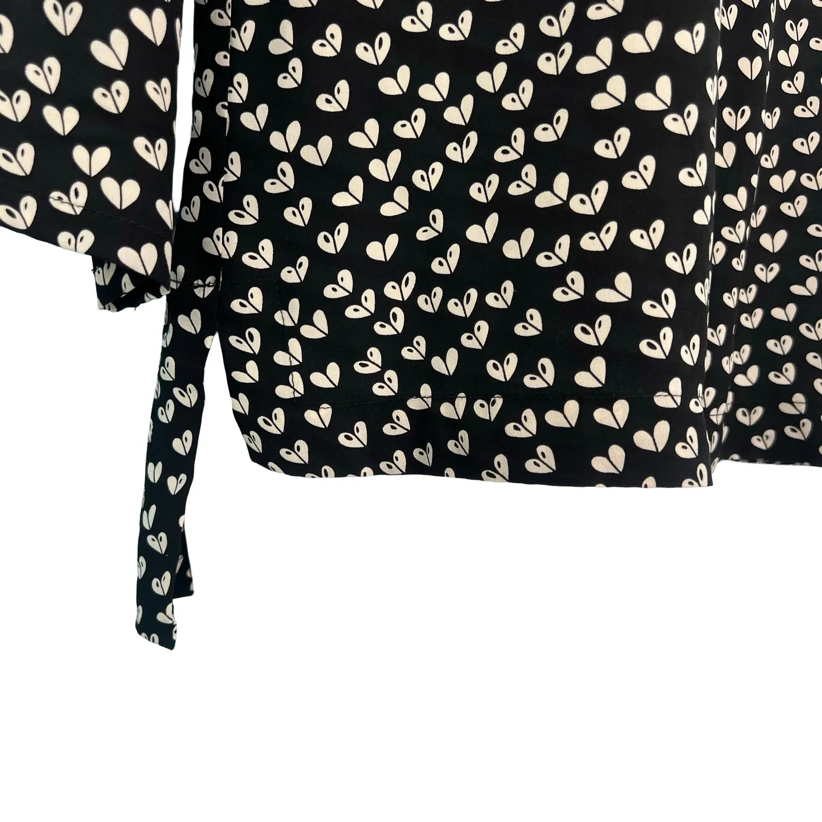 Maeve Anthropologie Heart Black White Half Sleeve Back Zip 100% Silk Blouse sz S - Image 8