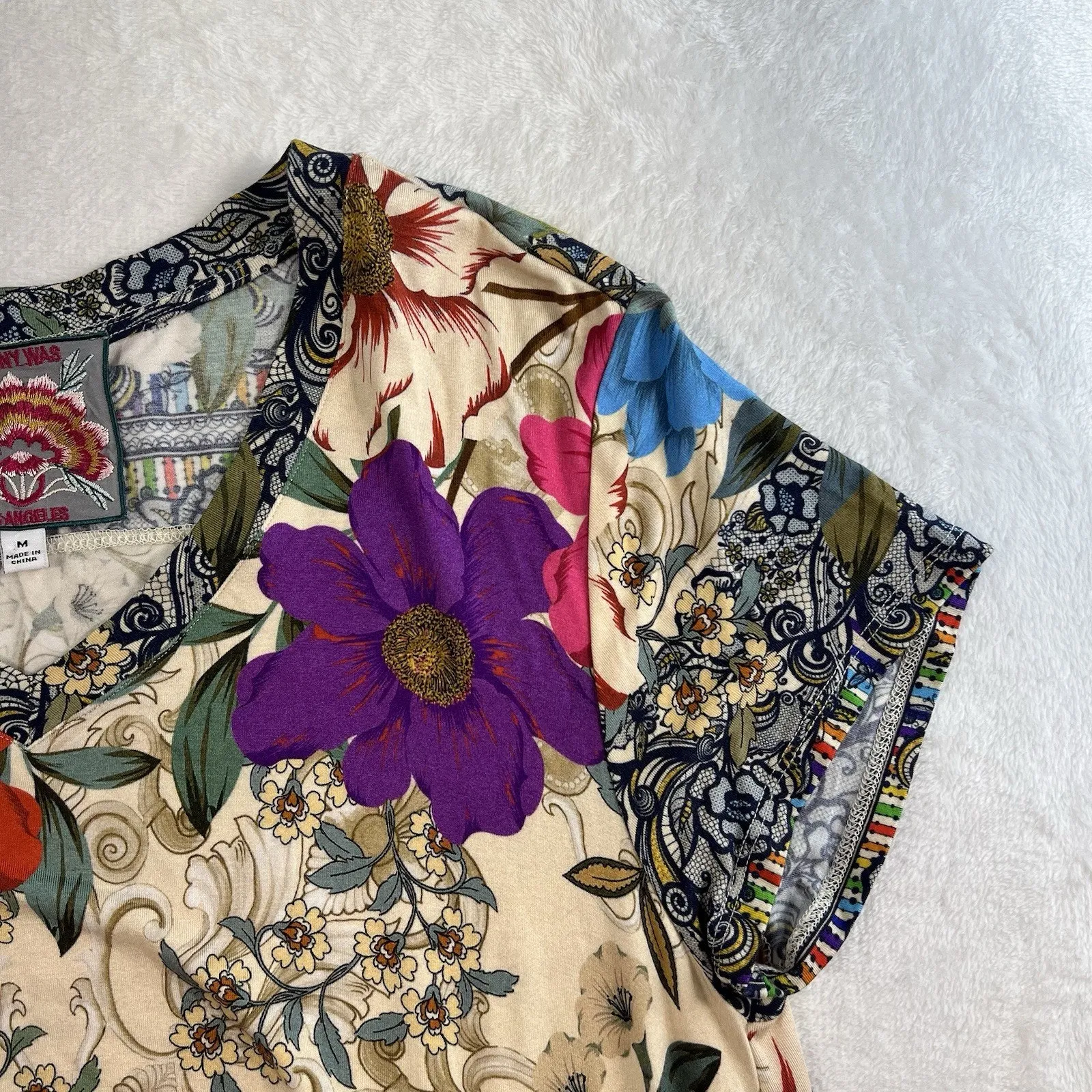 Johnny Was M Medium Archibal Drape Tee Handkerchief Hem Floral V-Neck Multi - Image 6