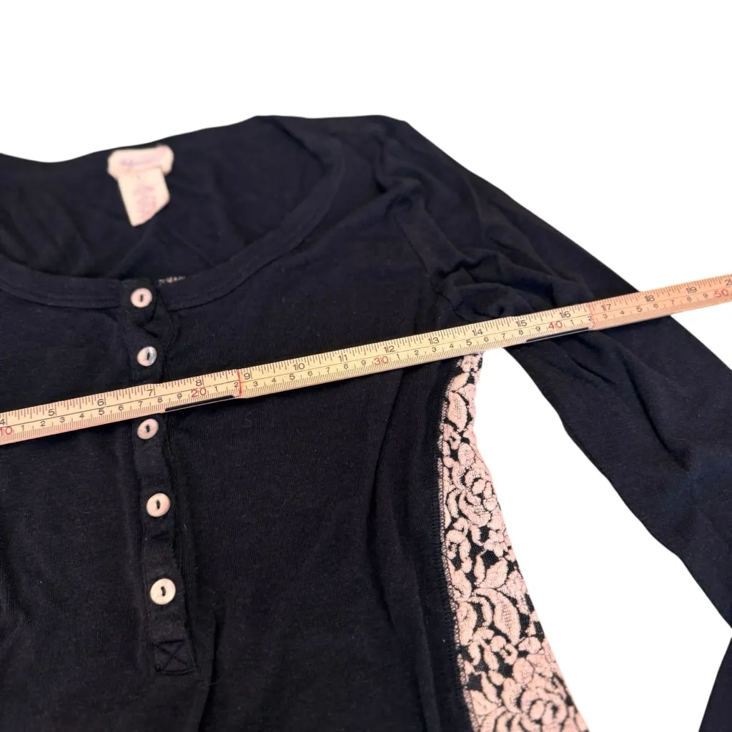 Andrea Jovine Black Long Sleeve Henley Top Contrast White Rose Lace Panels Sz S - Image 8