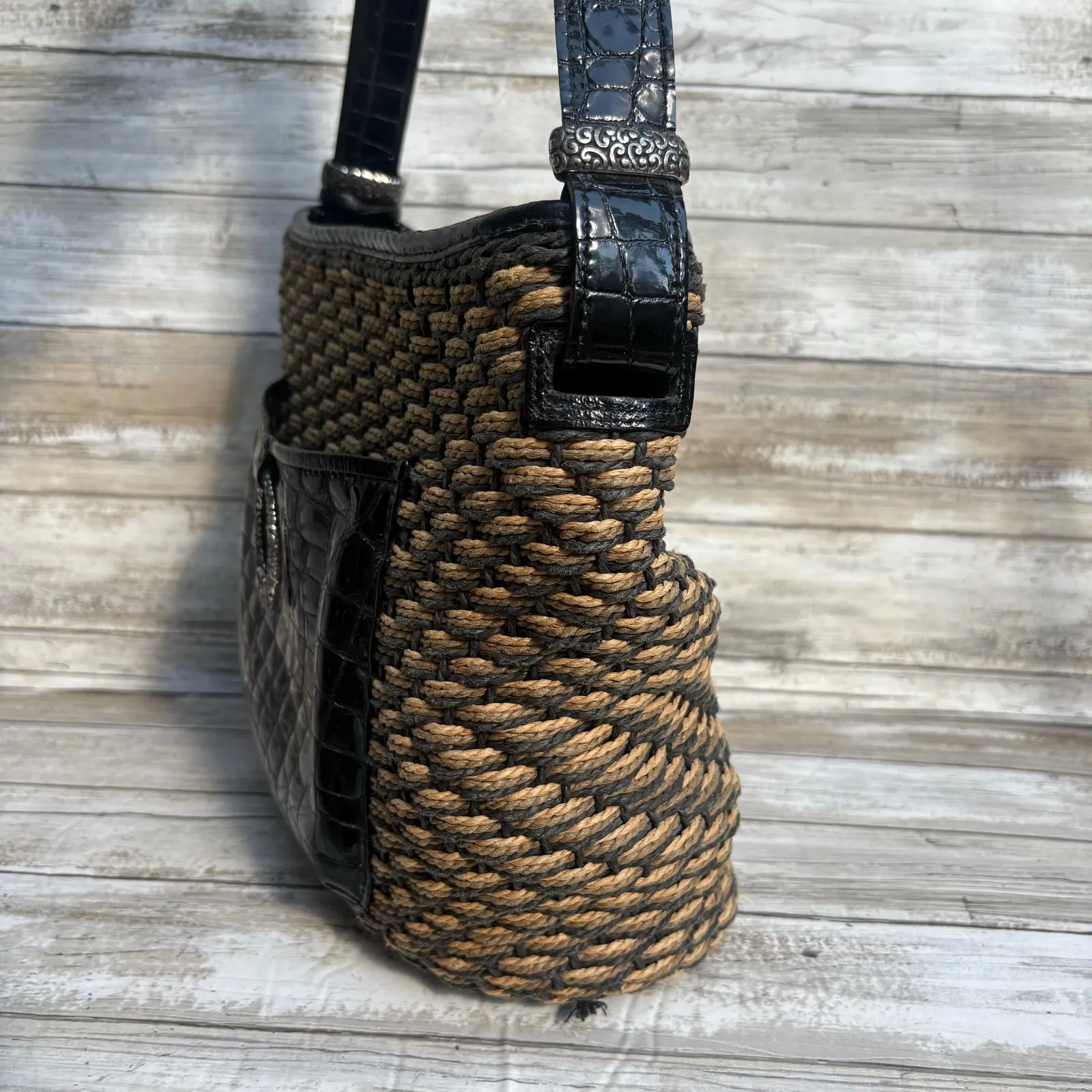 VTG Brighton Purse Janie Shoulder Bag Brown Black Patent Leather Woven Straw Y2k - Image 6