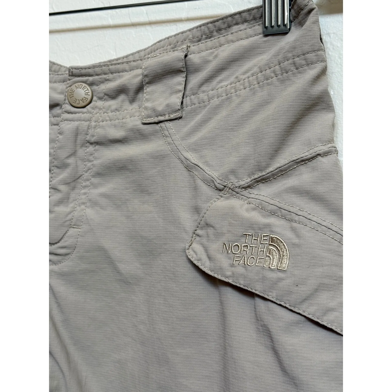 The North Face Hiking Shorts Stow‎ Pocket Activewear Outdoor Womens Size 2 - Image 2