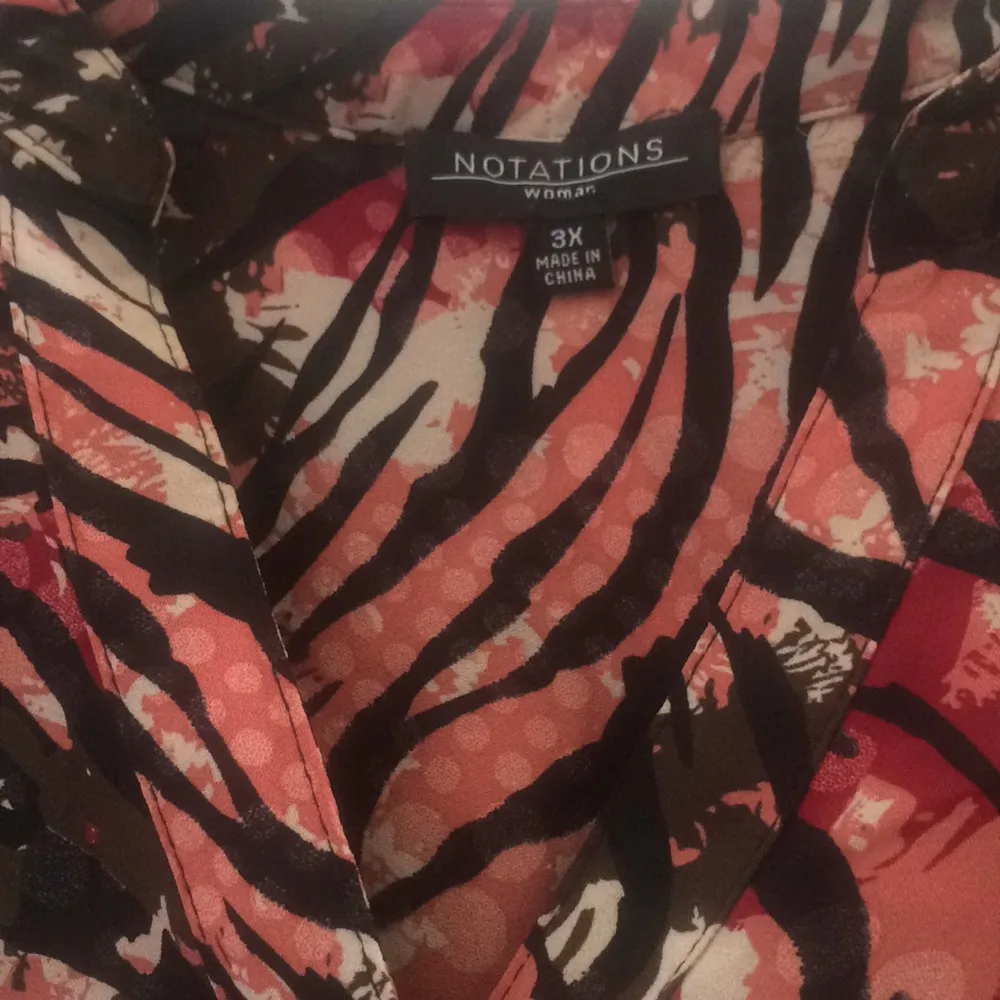 Notations FINAL MARKDOWN Ladies  blouse 3x - Image 4