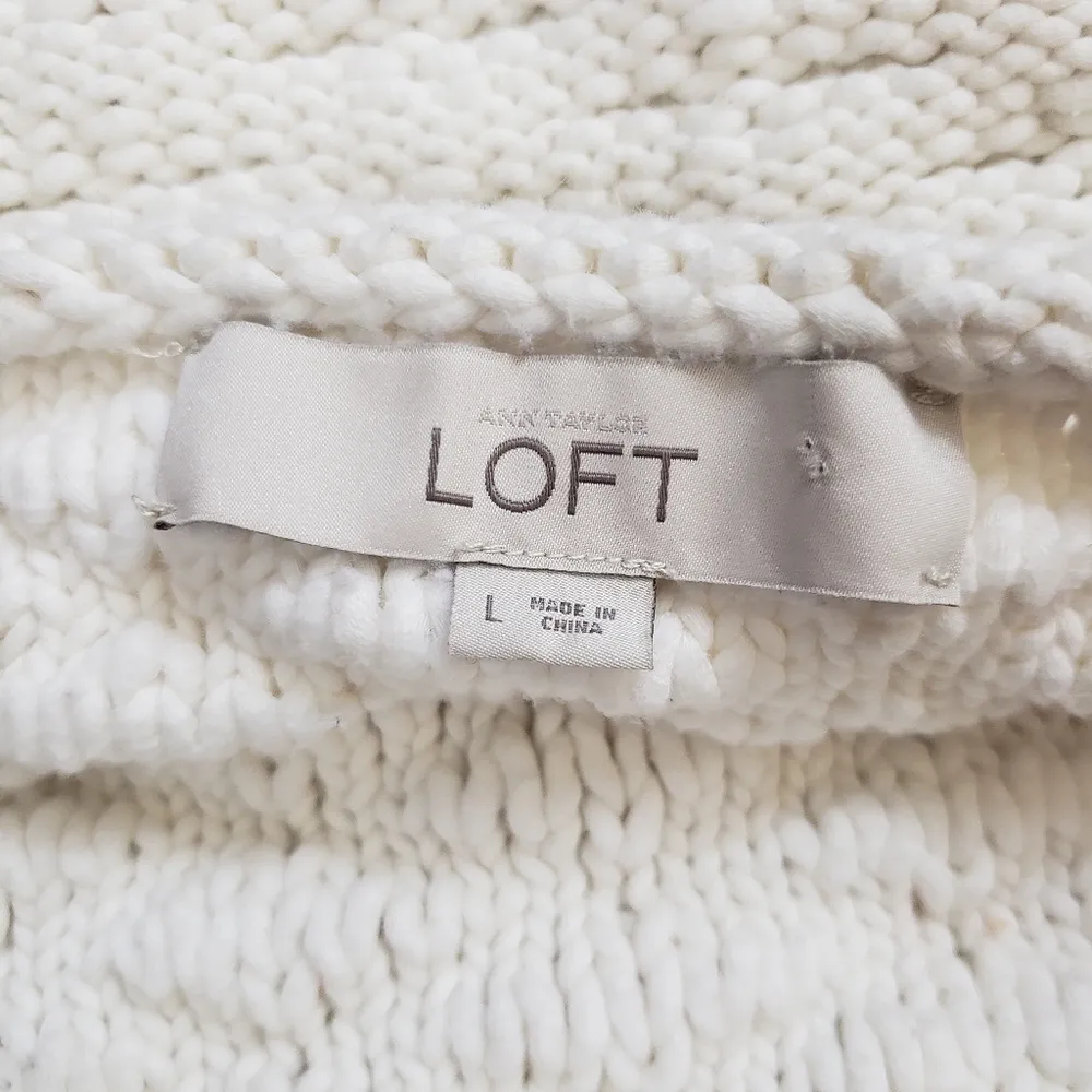 Loft | Slouchy Cropped Sweater | Large - Image 2