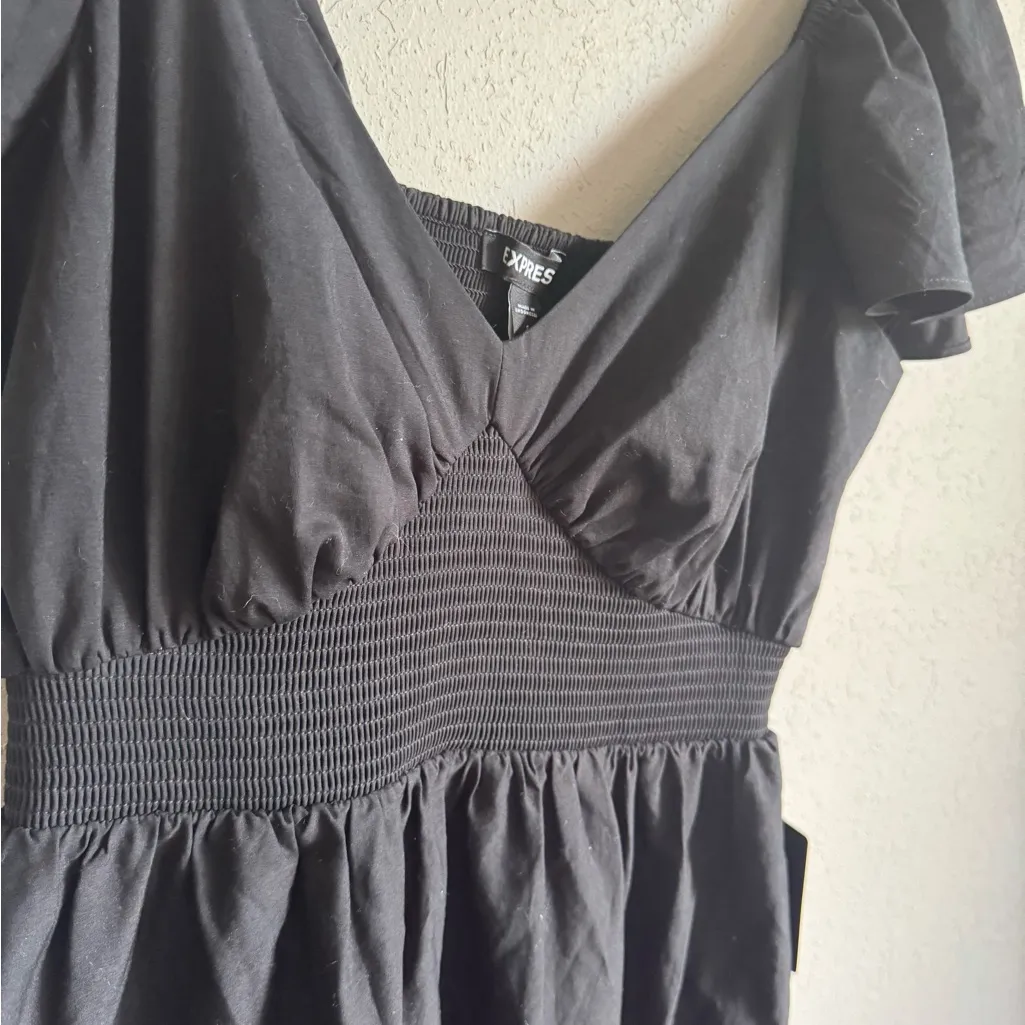 NWT Express Black V-Neck Tiered A-Line Midi Sundress Womens S Whimsigoth - Image 2