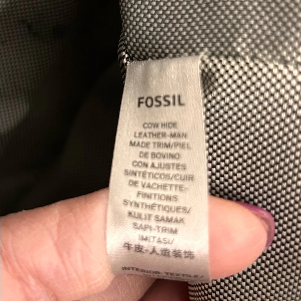 Fossil Megan Small Black Leather Backpack Adjustable Straps Brass Tone Key Charm - Image 12