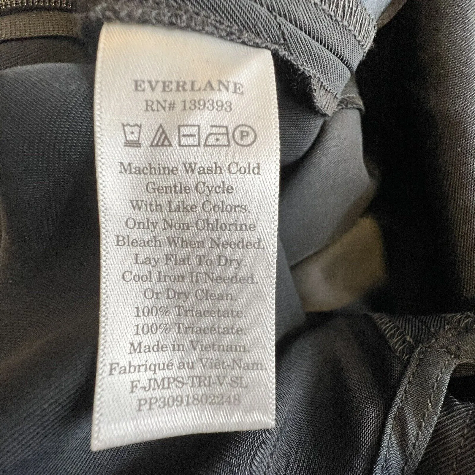 Everlane Black‎ Triacetate V Neck Jumpsuit Sleeveless 8 - Image 7