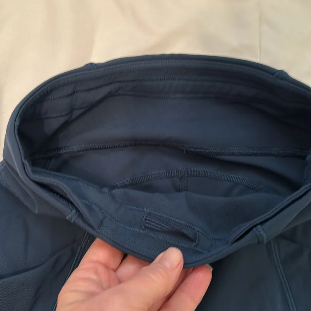 Lululemon Time To Sweat Crop *23", Size 2 Night Diver - Image 10