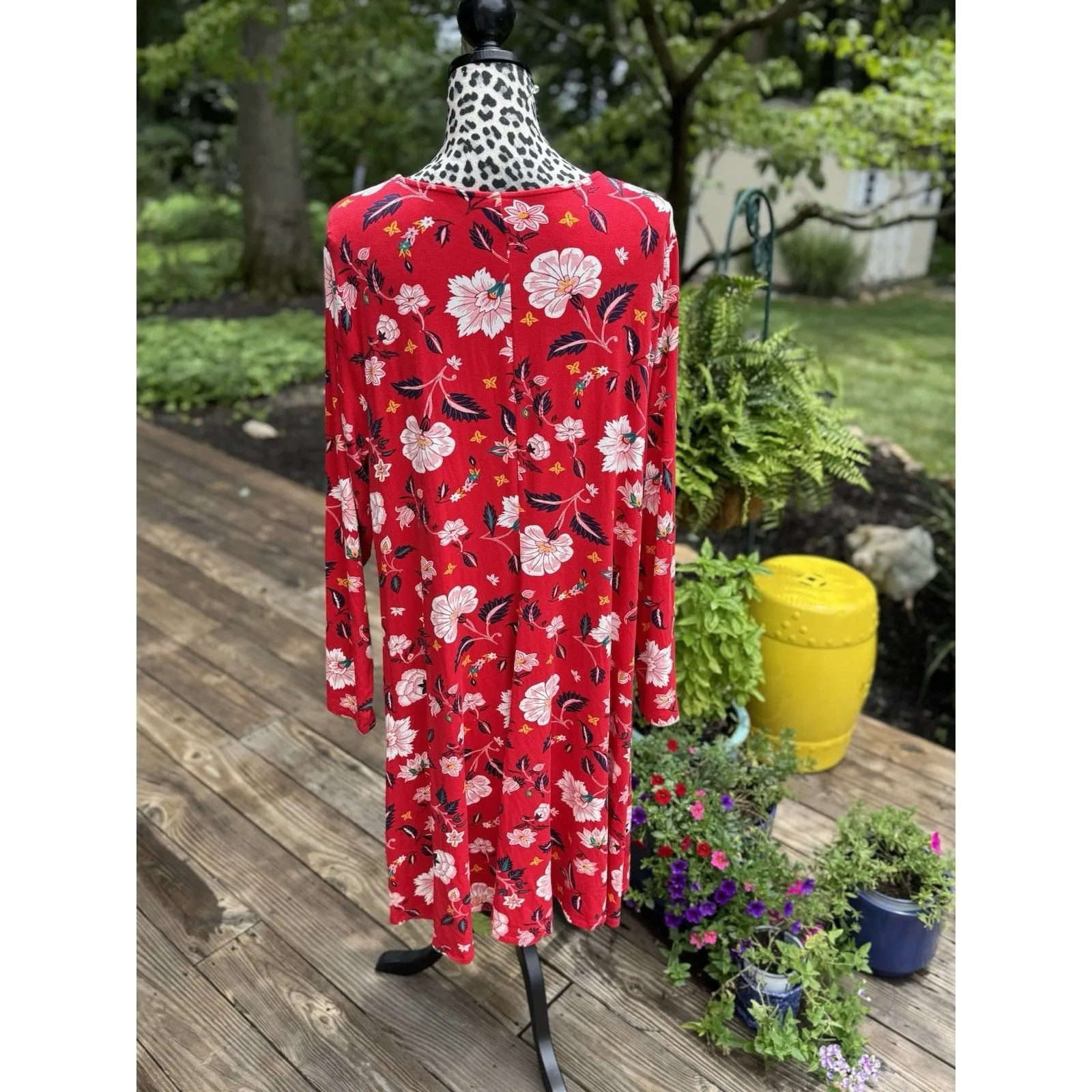 OLD NAVY DRESS LONG SLEEVE RED FLORAL SWING TEE DRESS SIZE 2X Knit Flirty Career - Image 3