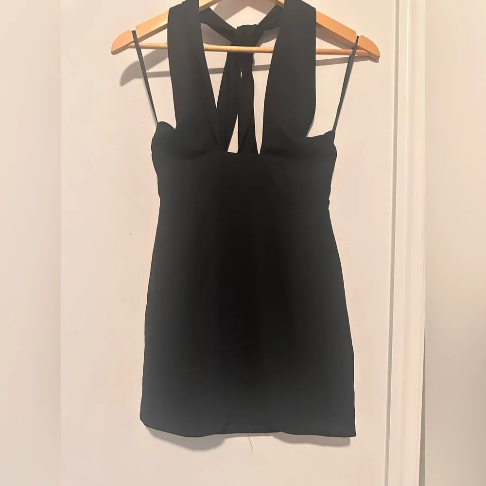 Superdown Grace Cross Front Mini Black Dress Sz XS - Image 4