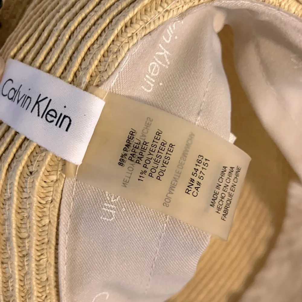 Calvin Klein wide brim hat with black trim - Image 5