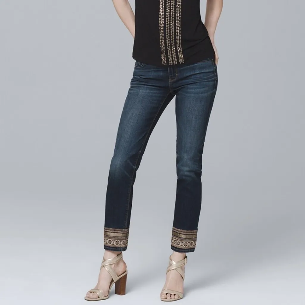 WHBM Straight Crop Embroidered Hem Classic Rise Crop Jeans size 10L - Image 2