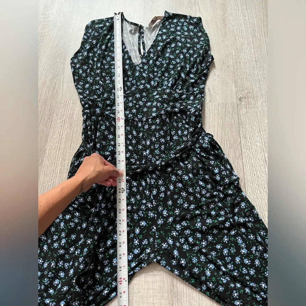 Loft floral cap sleeve belted jumpsuit size S - Image 7