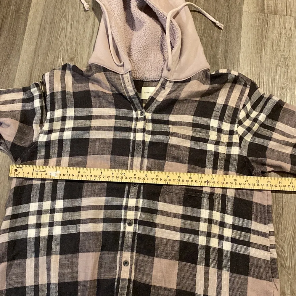 American Eagle Outfitters women’s plaid Hooded black/pink long sleeve size L - Image 6