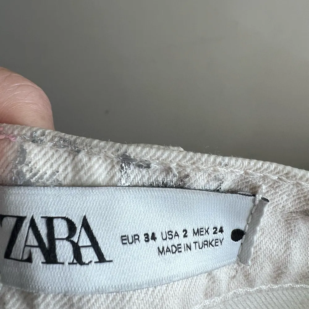 Zara silver metallic coated boyfriend fit straight leg jeans size 2 - Image 15