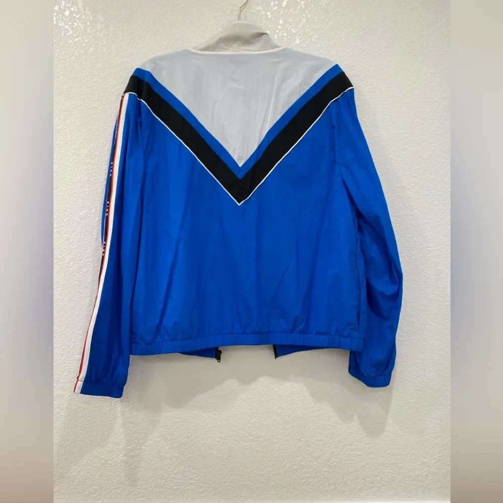 PINK Victoria’s Secret windbreaker jacket size M - Image 4