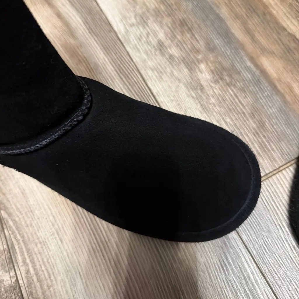 BearPaw Black Winter Boots - Image 3