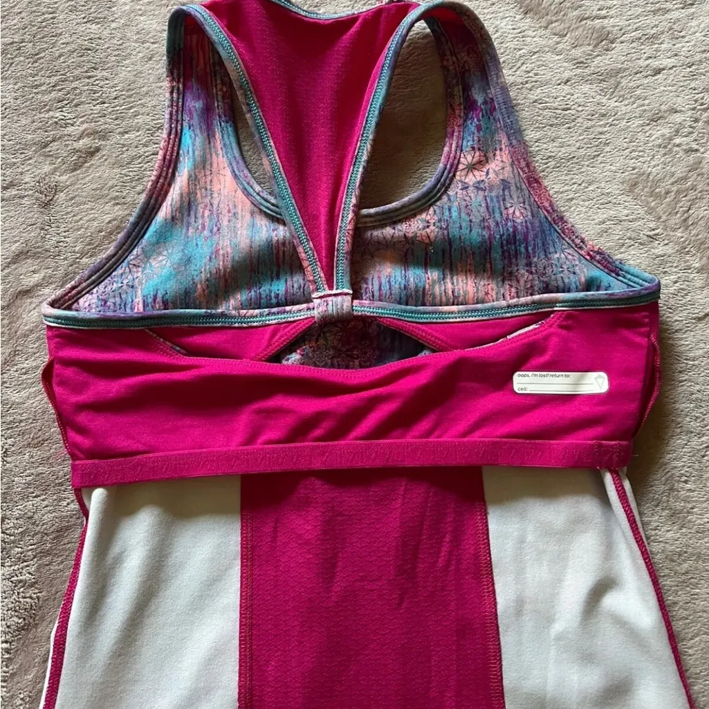 Ivivva Women’s Tank Top Open Back Blue/Pink Built‎ in Bra Size Xs - Image 4