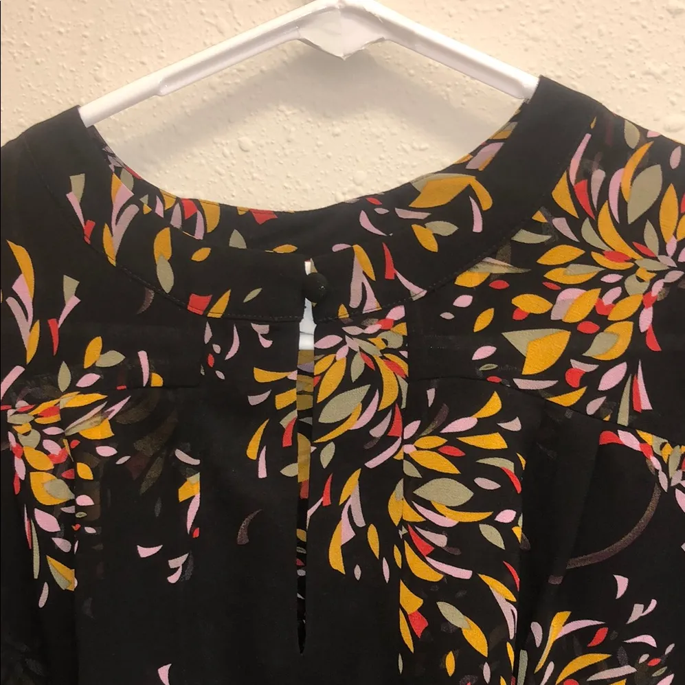 108. Cabi Black Fiesta Blouse size large - Image 6