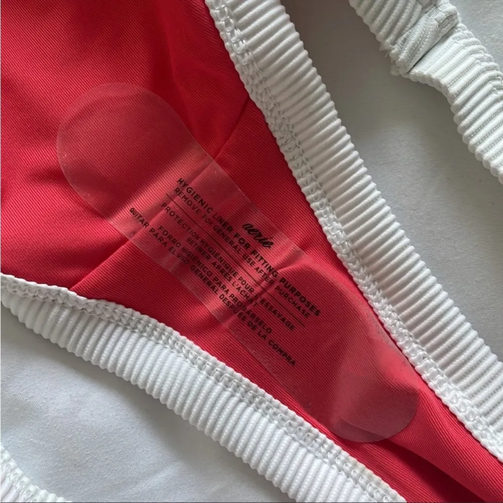 Aerie Red with White Ribbed Trim Bikini Bottom Size Medium - Image 5