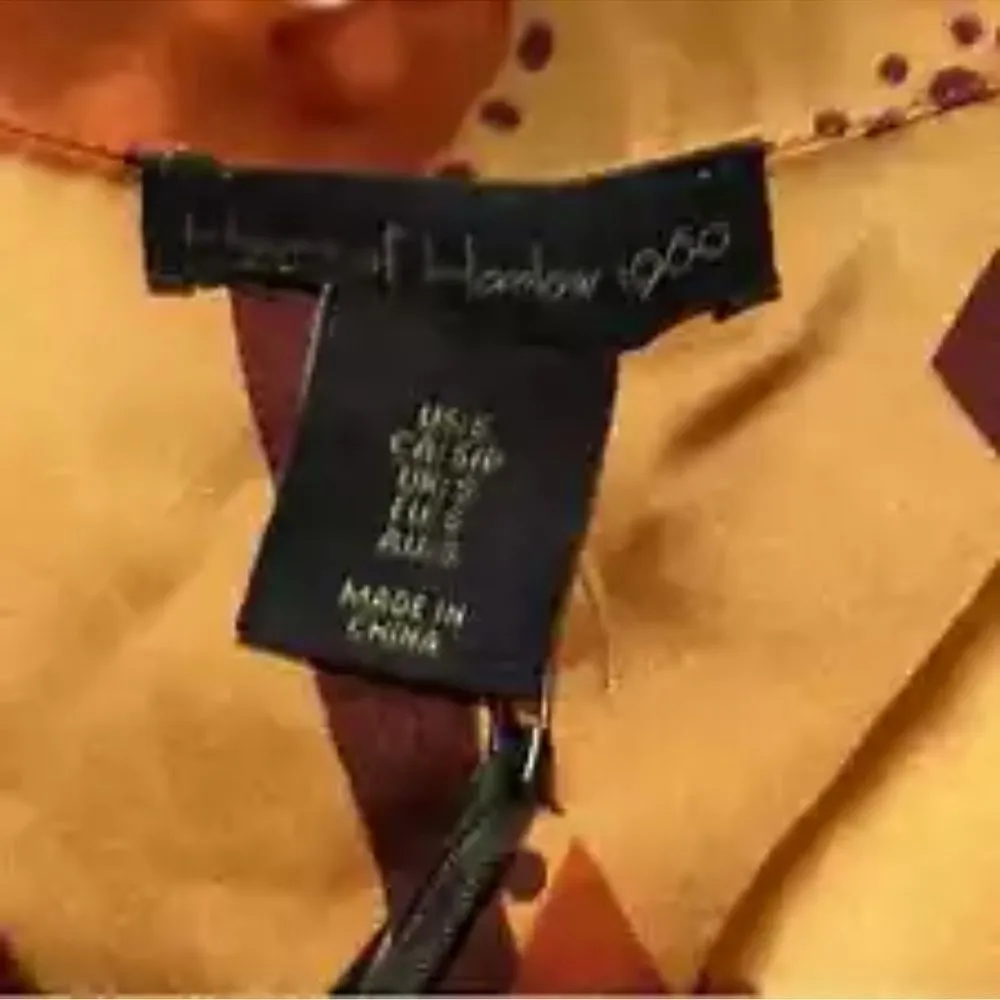 House of Harlow 1960 Floral Print
Shorts Set( Size Small) Orange - Image 9