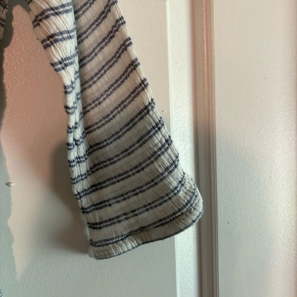 Old Navy White And‎ Blue Stripe Dress Size Medium - Image 6