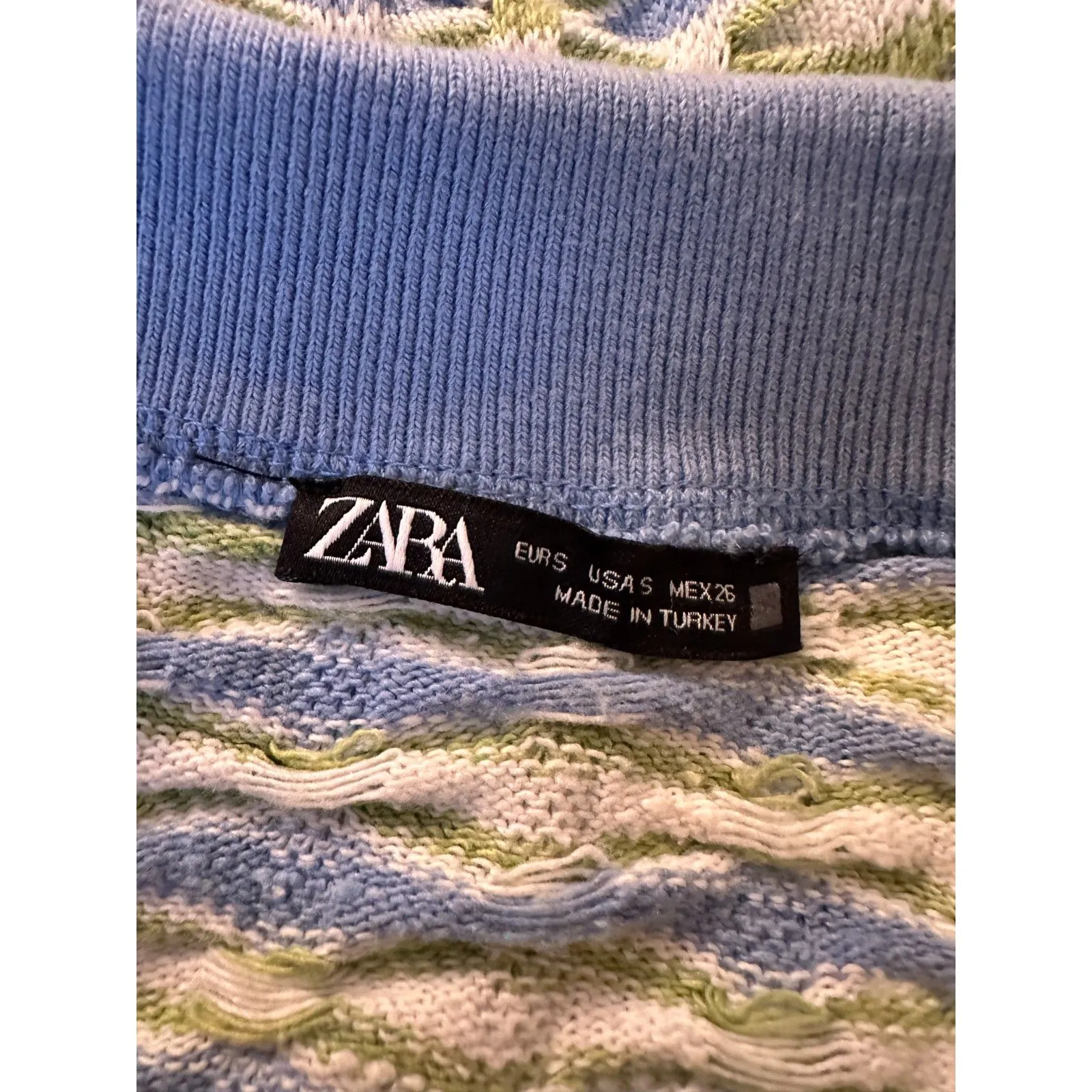 Zara Blue Green Crochet Short Sleeve Collared Shirt Size Small - Image 4