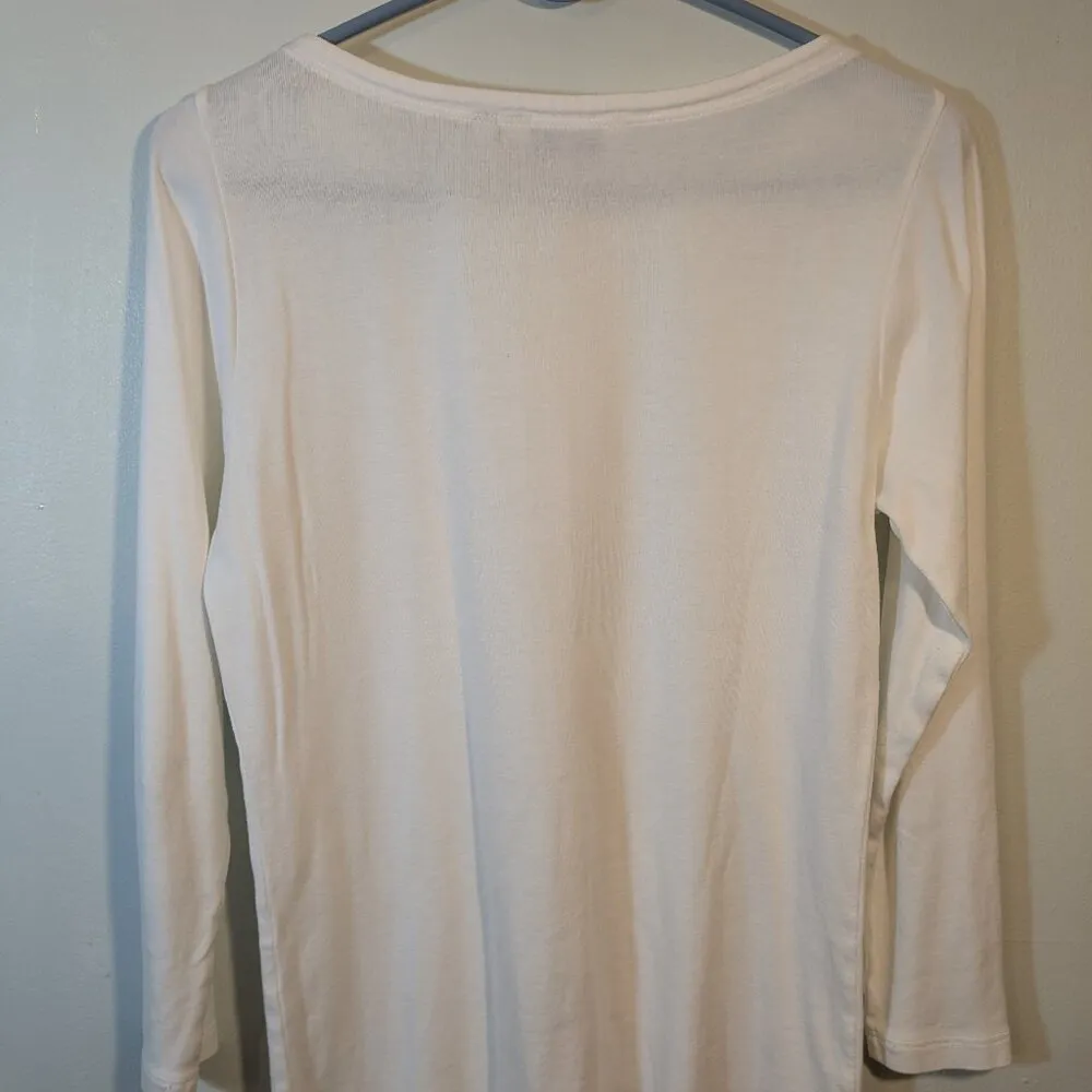 Vineyard Vines  Women's White Long Sleeve size medium T Shirt Whale Logo - Image 5