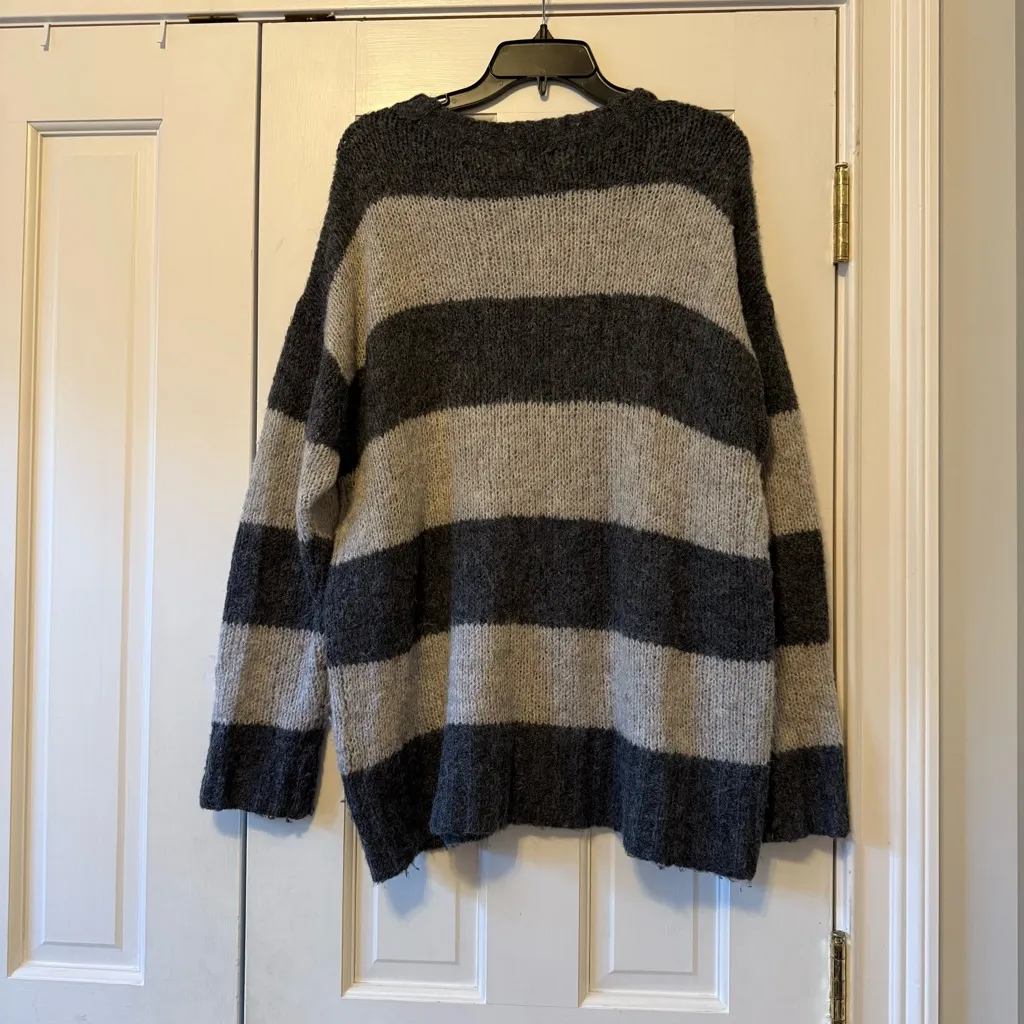 Grey Wool Blend Oversized Striped Sweater Size Large - Image 3