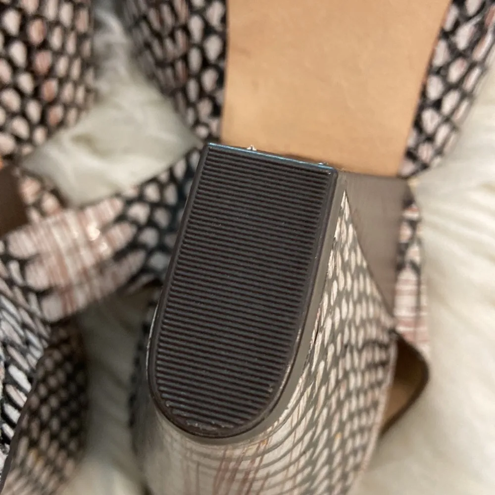 ANTONIO MELANI BROODEY ALL LEATHER SANDALS SIZE 9.5 WORN ONCE SEE ALL PHOTOS - Image 12