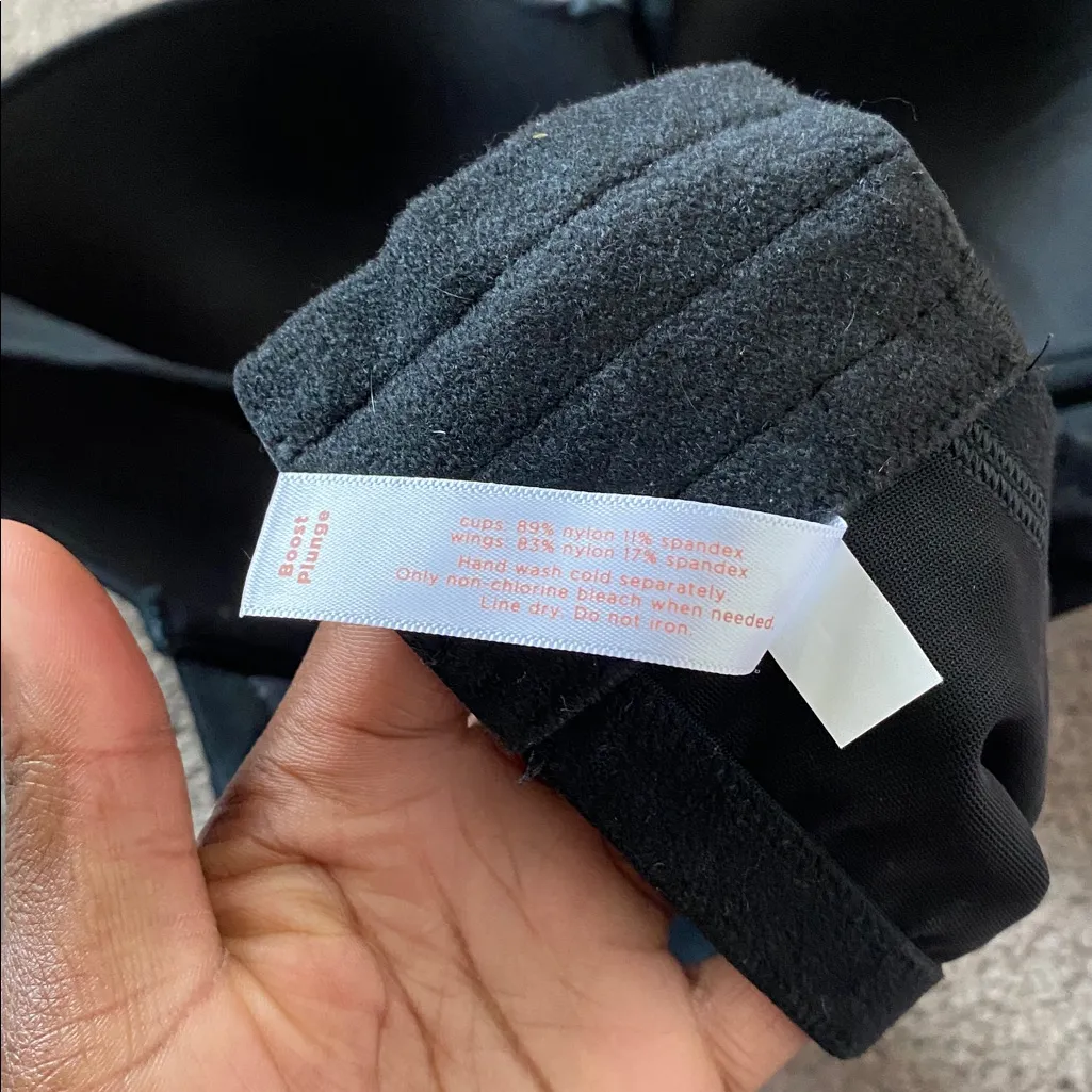 Cacique Black Boost Plunge Bra SIZE 44D - Image 5