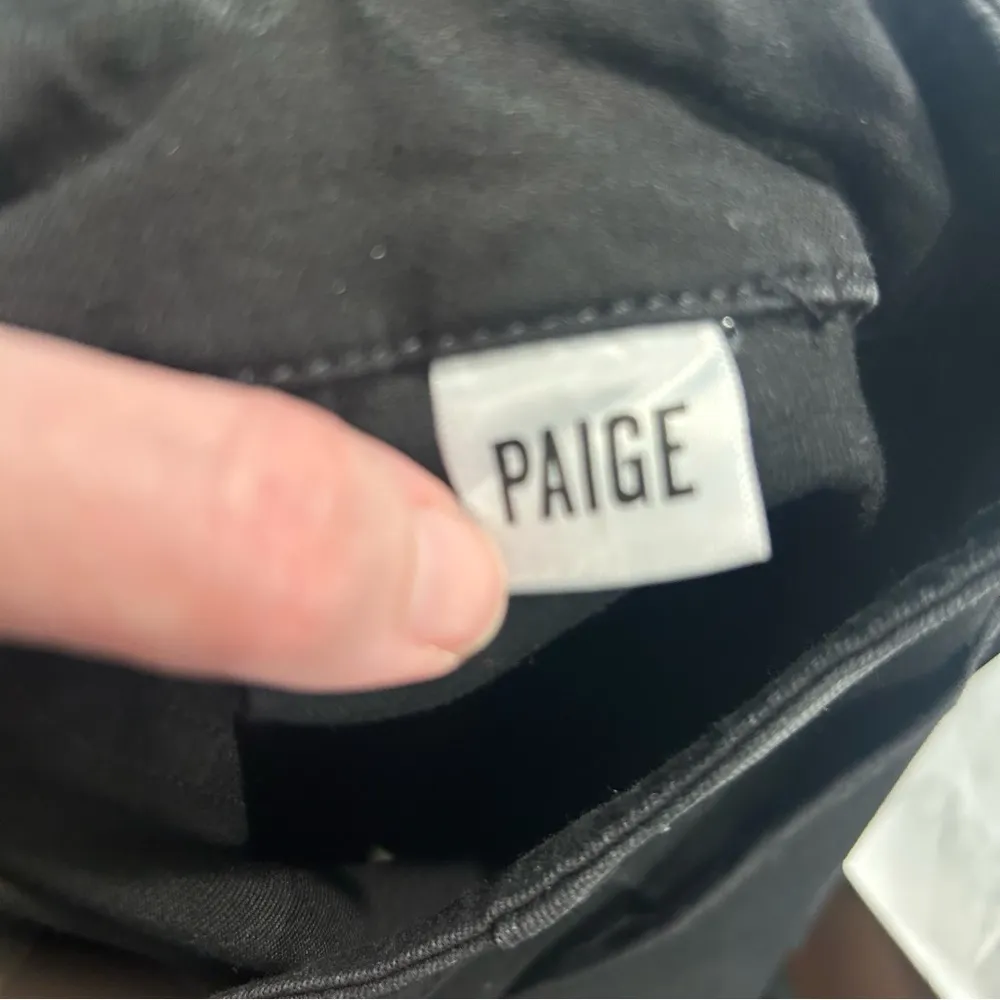 PAIGE Mayslie Black Cropped Coated Moto Jogger style pants Black Fog size 26 - Image 12