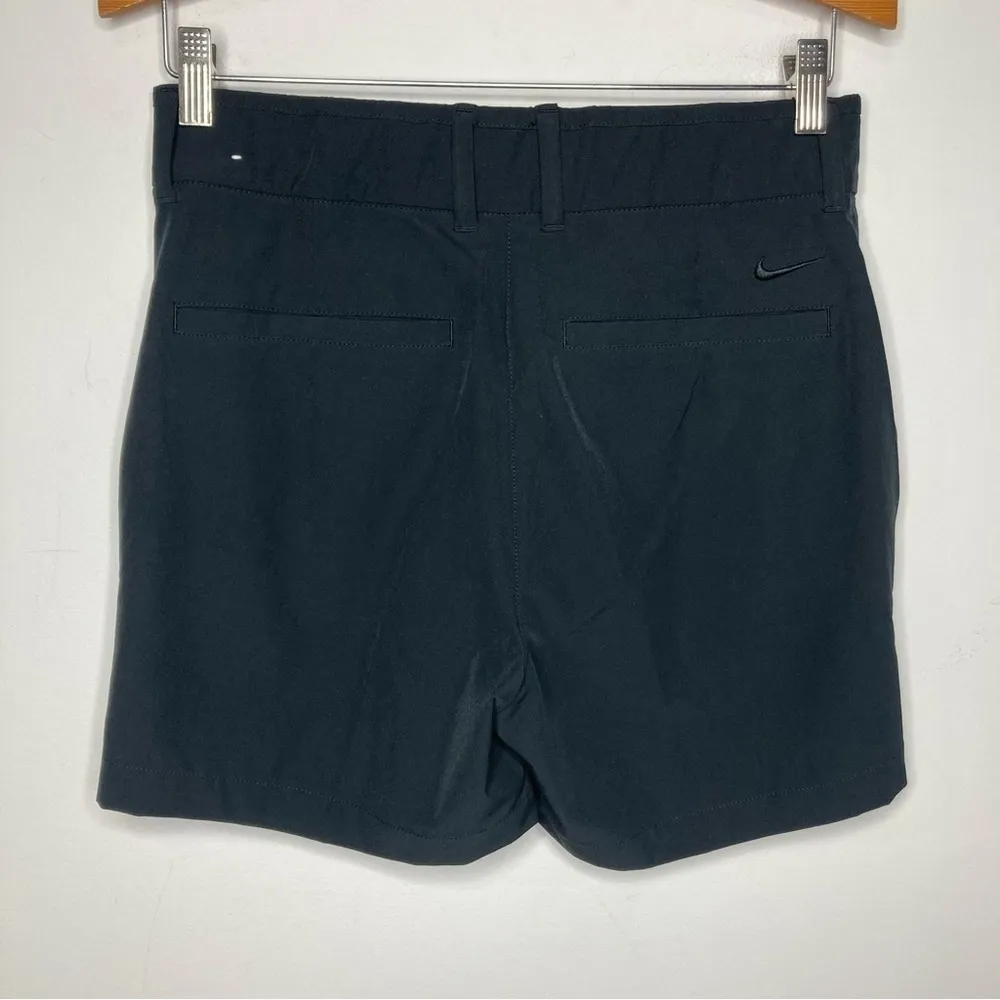Nike golf Shorts all black size small‎ - Image 4